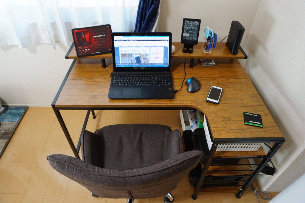 PCデスク おしゃれで幅広な半L字型デスク「merrily 120cm幅」を購入したので紹介 エア・リゾーム メラリー
