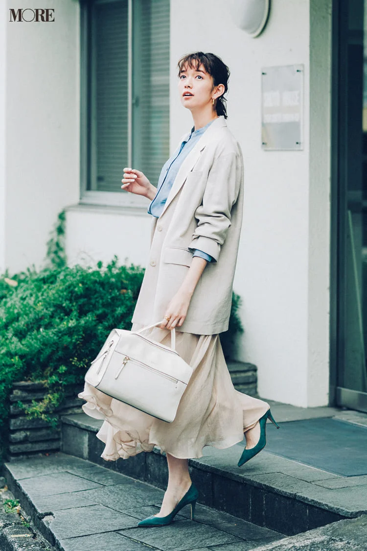 20代女性必見！レディースのオフィスカジュアルのポイントとコーデ10選をご紹介！AOYAMA Journal