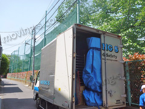 ご家族の引越し。ピストン輸送による引越しの搬出編。:ファミリー家族の引越し:引越しのムービングエス