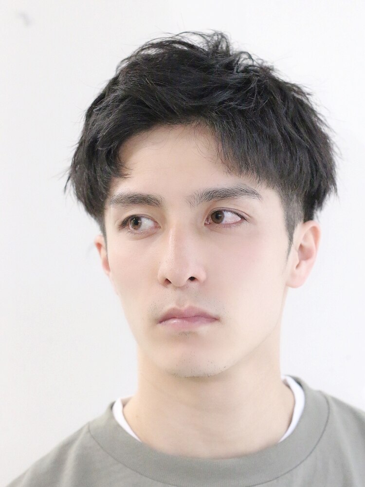 20代30代40代メンズビジネスナチュラルパーマ爽やかツーブロヘアスタイル人形町、水天宮前の理容室、床屋 HAIR&GROOMINGYOSHIZAWA Inc ヨシザワインク