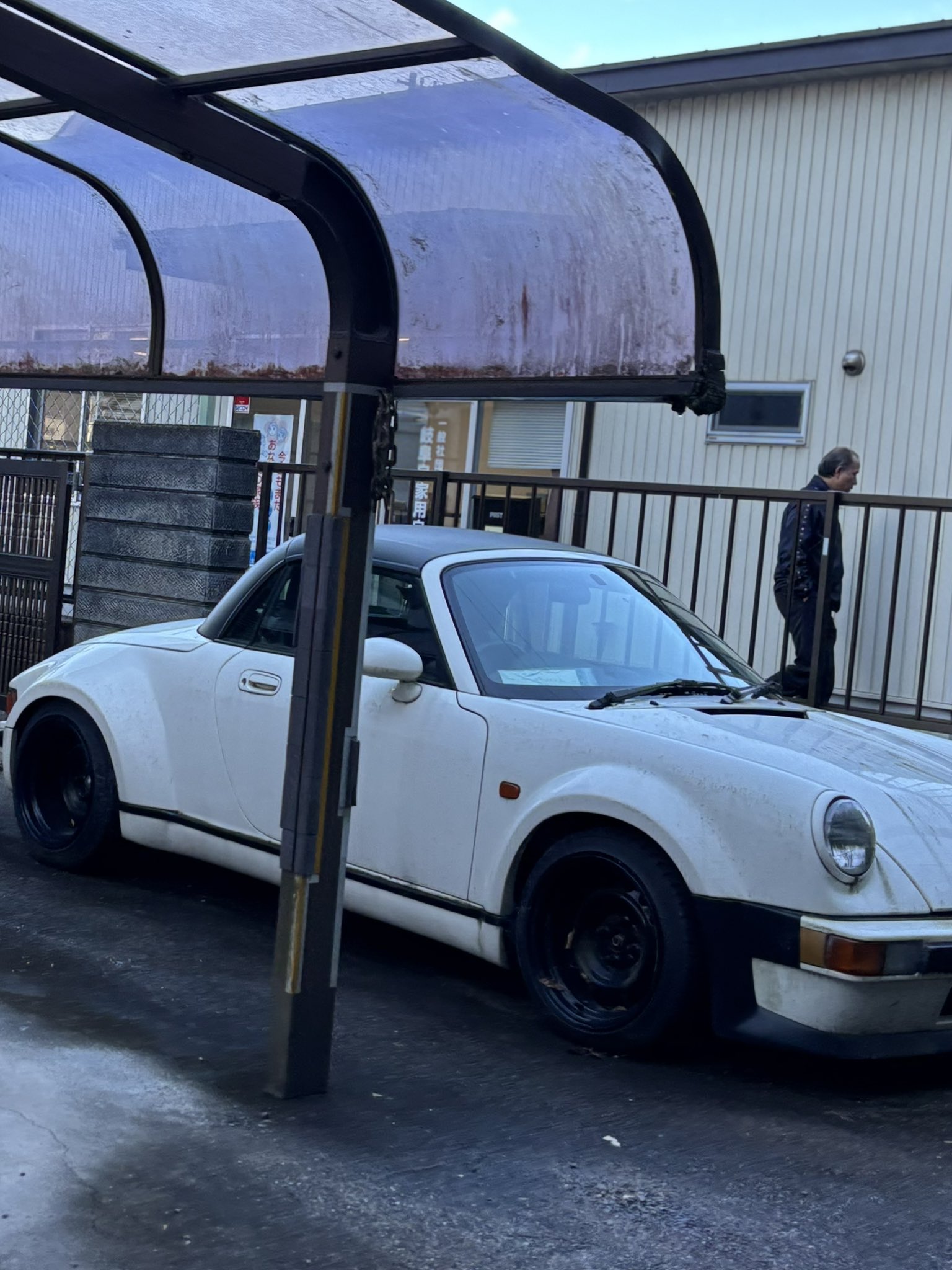 ダウンサイジングされたポルシェ911のベースはオープン2シーター軽自動車 東京オートサロン2018AUTO MESSEWEB オートメッセウェブ～カスタム・アウトドア・福祉車両・モータースポーツなどのカーライフ情報が満載～