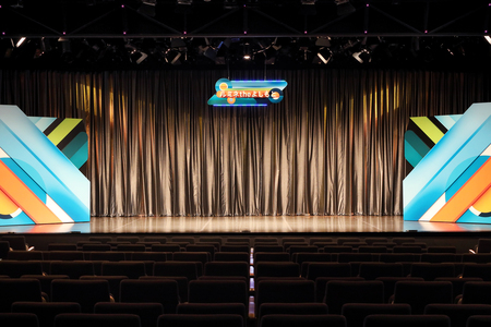 ルミネthe よしもと 指定席予約引換券 土日祝 4枚