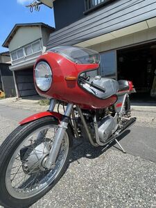 Triumph TR6 の中古車 - 京都のクラシックカー専門店 APPIA