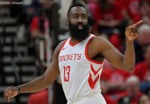 ウィザーズが計5チーム間のトレードで司令塔のスペンサー・ディンウィディーを獲得バスケットボールキング