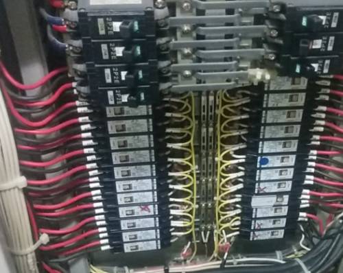 電気の基本 保護リレーって何をするもの？その役割と仕組みを解説！TDSナビ東京電設サービス株式会社