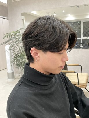 メンズ ミディアムパーマ特集！人気のヘアスタイル10選&スタイリングのポイントを紹介メンズファッションメディア OTOKOMAE男前研究所