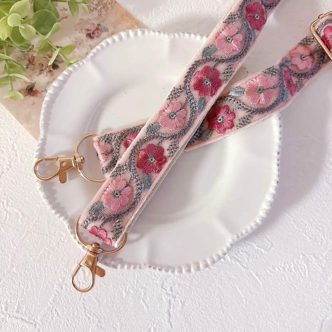 ハンドメイドかぎ針編みサコッシュ - メルカリ