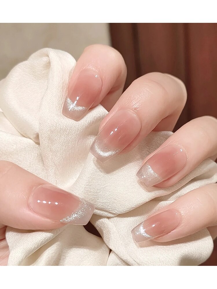 夏の人気ネイル♡ nailネイル夏ネイル夏人気ネイル夏ネイルデザインフレンチネイルシンプルネイルラメネイルオフィスネイルモテネイルピンクフレンチネイルデザインちゅるんネイルブライダルネイル代々木ネイルサロン
