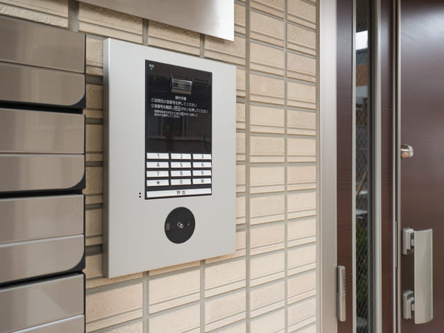 セキュリティエントランスのあるタワーマンションの写真素材101534884- PIXTA