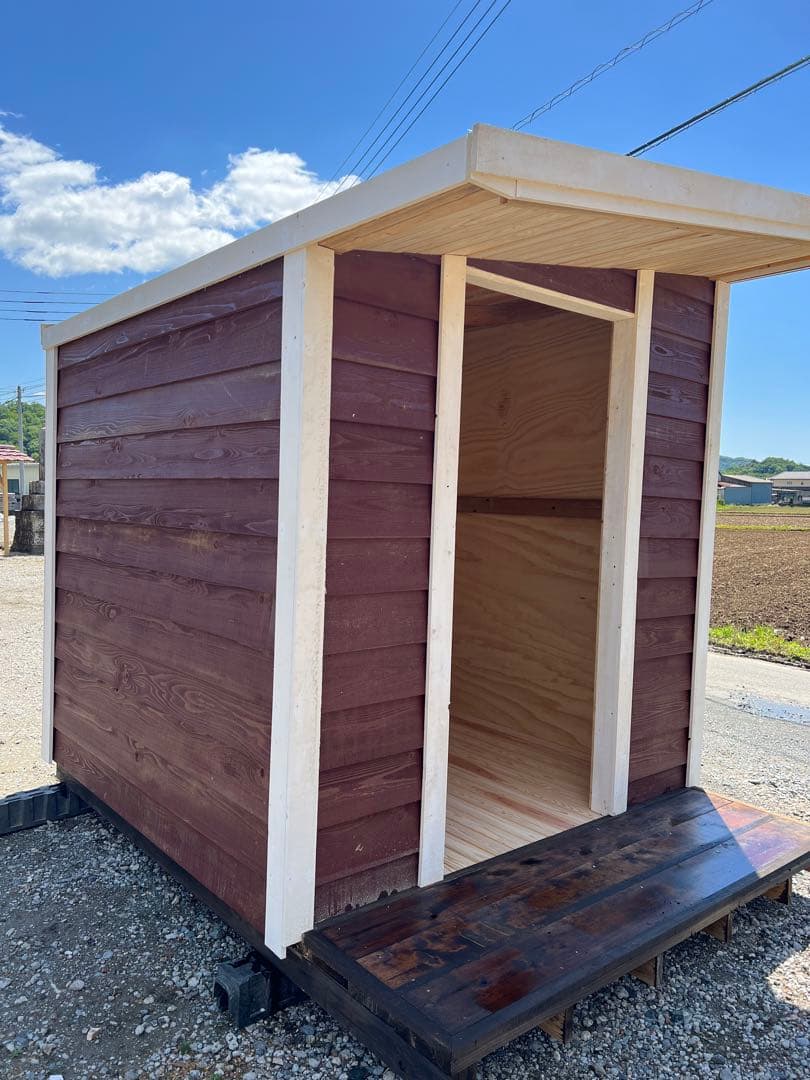 DIYで木製物置小屋作り