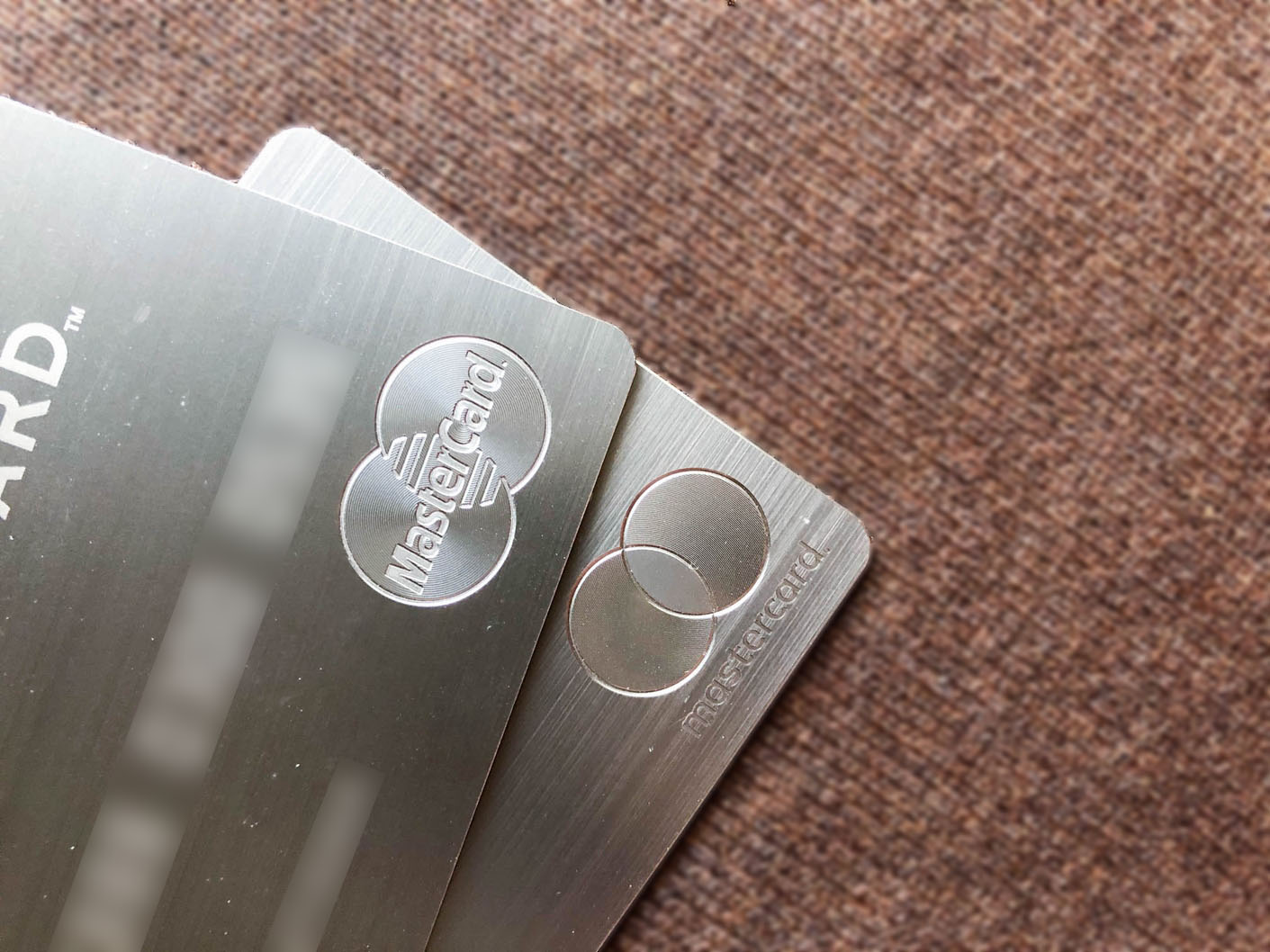 ラグジュアリーカード、Mastercardのロゴを新ロゴに変更 - ポイ探ニュース