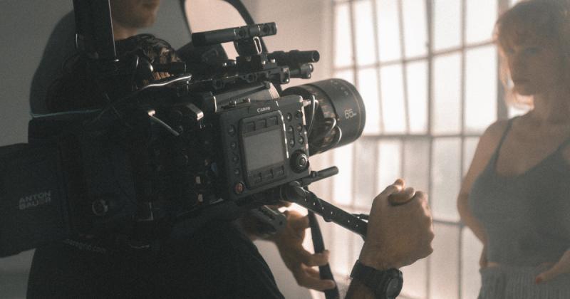 採用情報求人映像制作会社デキサ 東京