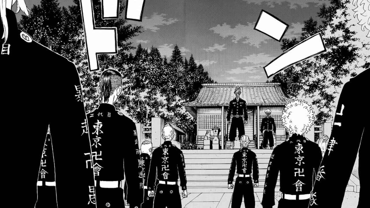 久しぶりに w ☆東京卍リベンジャーズ考察☆ 〜最新２４９話〜関東卍會vs二代目東京卍會の抗争中でモッチーを倒す瞬間の千冬の特攻服の腕の刺繍が「二代目東京卍會」から「初代東京卍會」に変わってるんですけどーwwwドラケンの特攻服を何故、千冬が着ているので