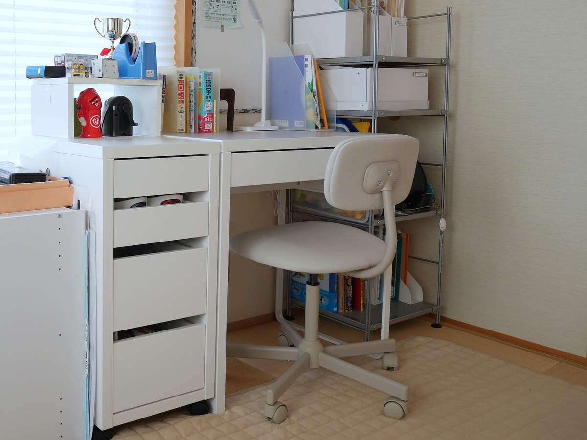 IKEA MICKE ミッケ コーナーワークステーション