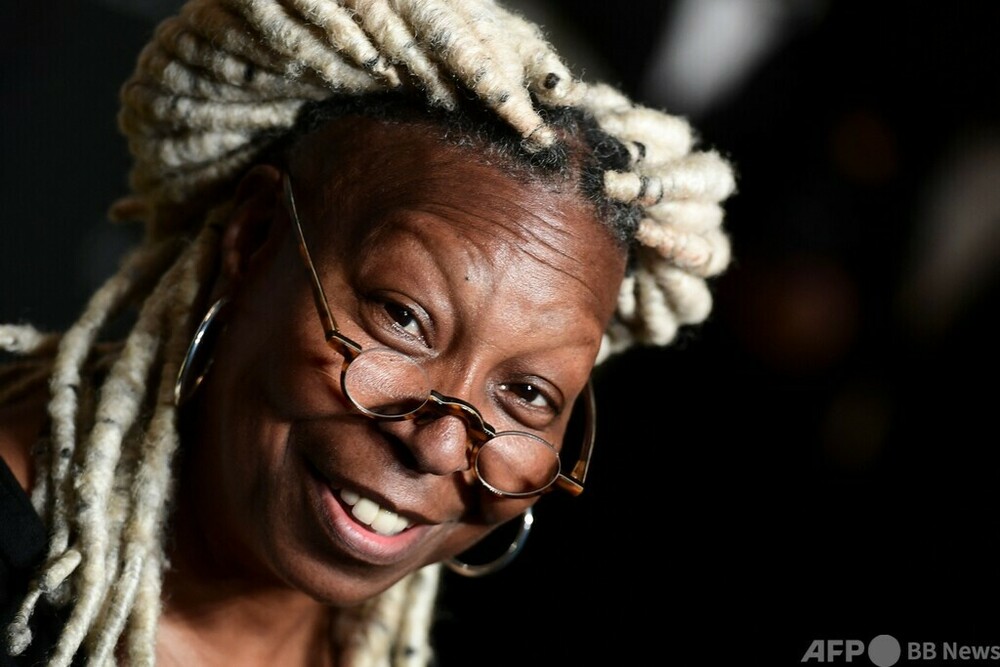 W・ゴールドバーグ、ホロコースト発言でトーク番組出演停止：朝日新聞GLOBE＋