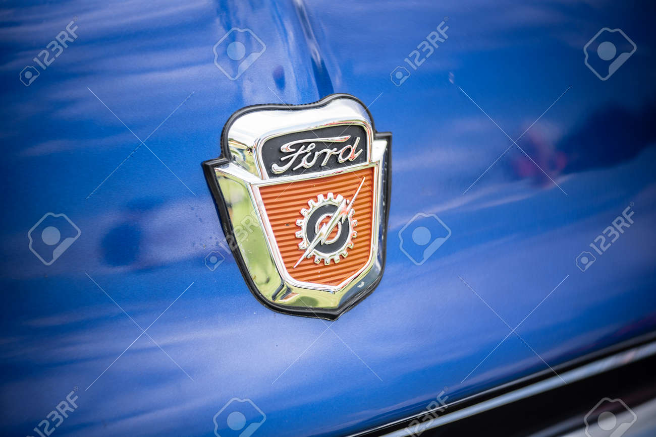 エンブレム公式 トラックショップ龍