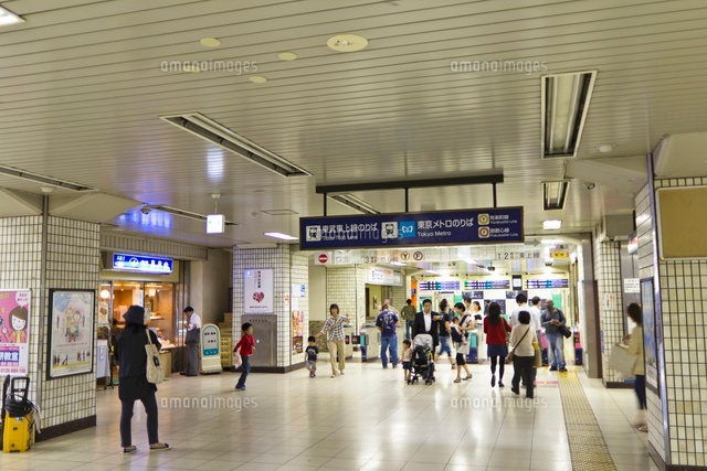 神戸三宮 東改札前 - デジタルサイネージ広告検索サイト料金・メディア・事例で探す