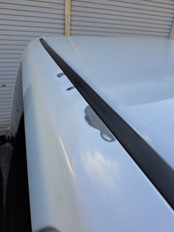 車内が茶色の革張りの車が好きなんですが、どんな車があり 』 メルセデス・ベンツ Eクラスハイブリッド のみんなの質問