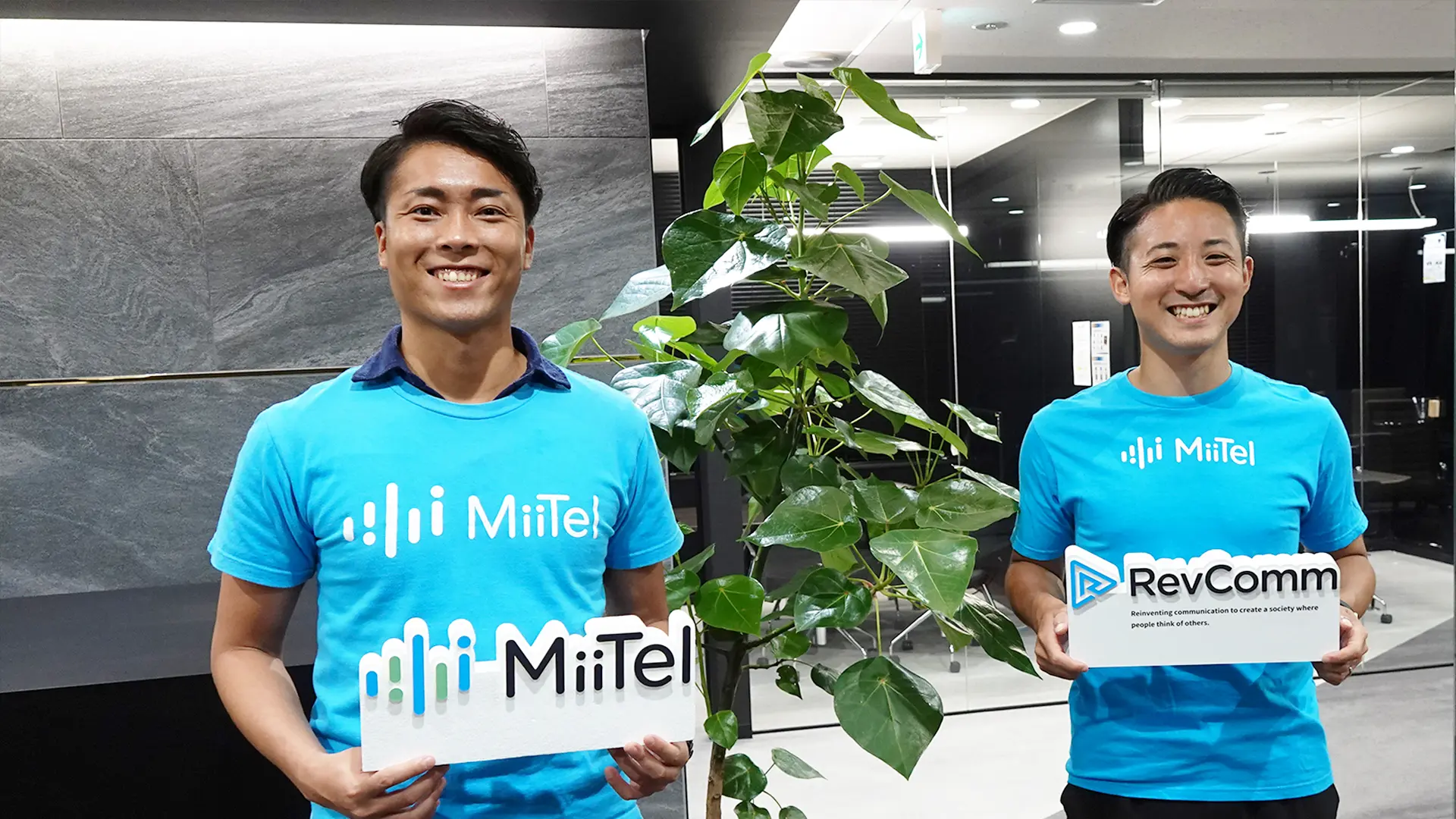 ティーアップ、トスアップとは？褒めて良い人間関係や人脈を作る方法