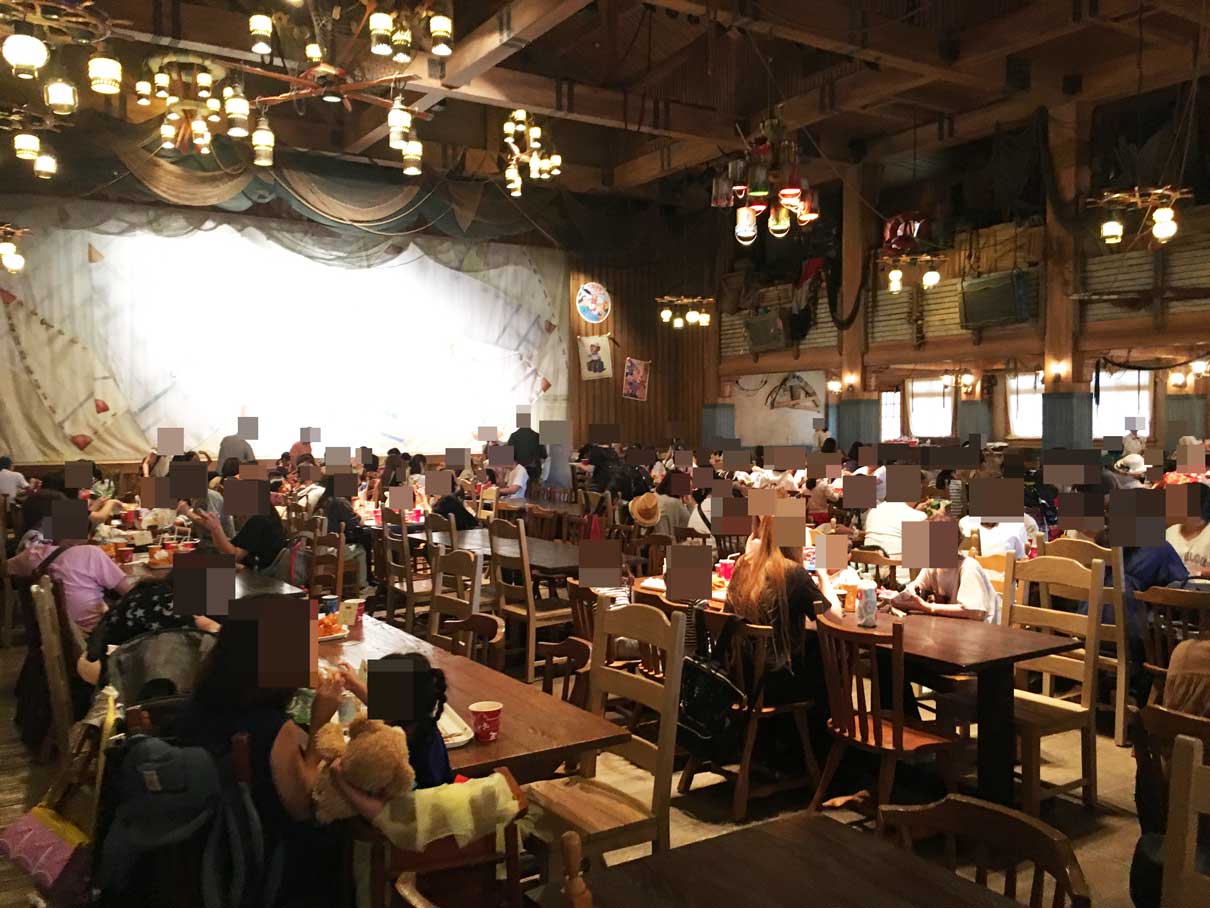 ダッフィー＆フレンズのワンダフル・フレンドシップの３３０席の座席表 座席番号 はこれだ！ — 鍼灸師リーフのトラベル調査隊たまにディズニ