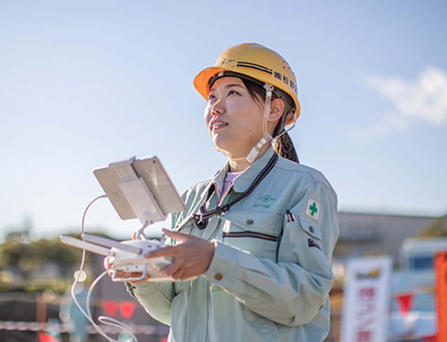 変わる景色に感動、異業種から現場監督へ - 昭和建設株式会社