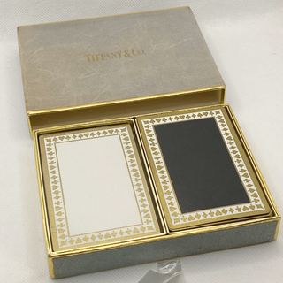 Tiffany & Co. トランプ UNO のフリマアイテム一覧