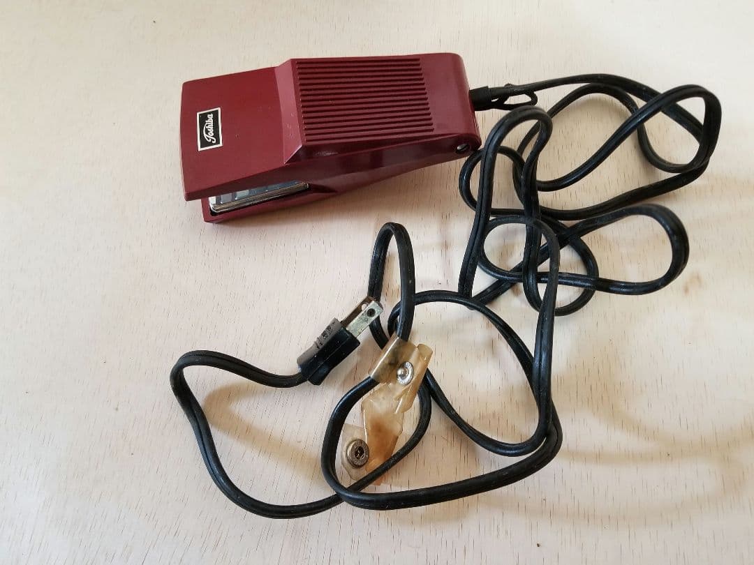 Sokany 110273200w電気アイロン自動衣類スチームガーメント電気アイロン蒸気家電ドライスチームアイロン Alibaba.com