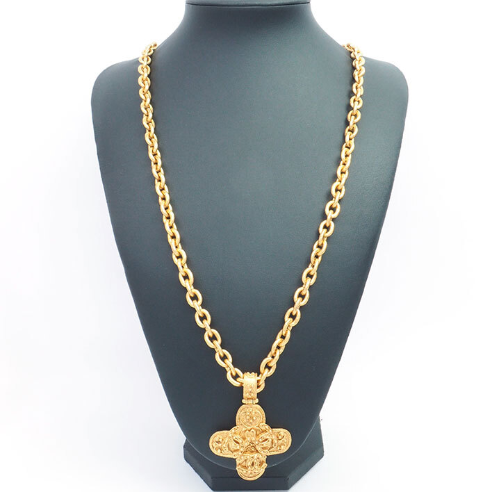 エンポリオアルマーニ ショルダーバッグ クロスボディ バッグ メンズ イーグルマーク ブラック Y4M419 YQ73K 80001 EMPORIOARMANI ブランド腕時計通販なら「 ブルークウォッチカンパニー 心斎橋店」