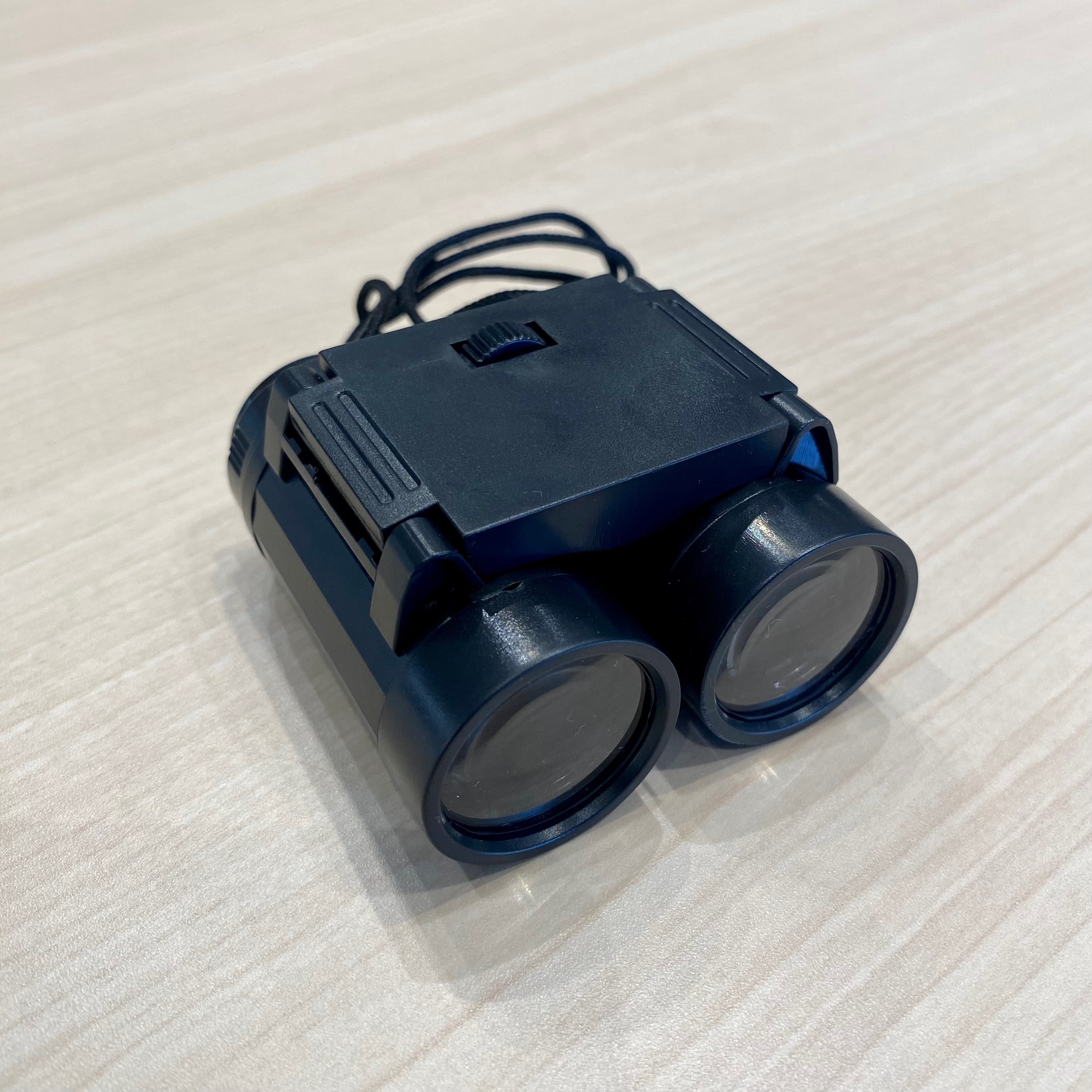 ダイソー双眼望遠鏡