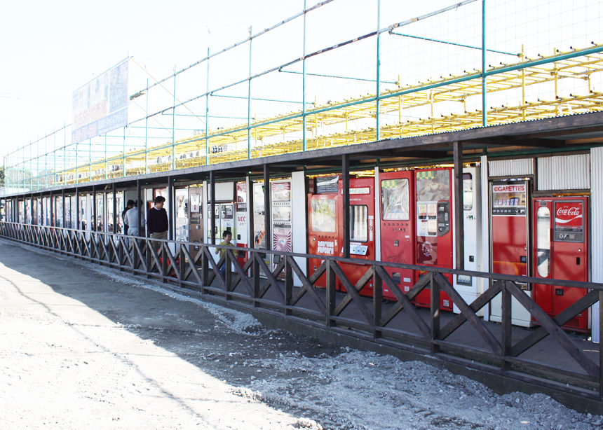 日本全国に“自動販売機”は何台あるのか？ フェルミ推定で旅に出ようD-note