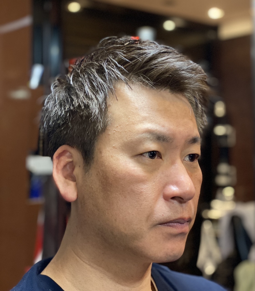 40代メンズで髪型に悩む方必見！くせ毛を活かしたベリーショートスタイルを紹介！APACHE BLOG