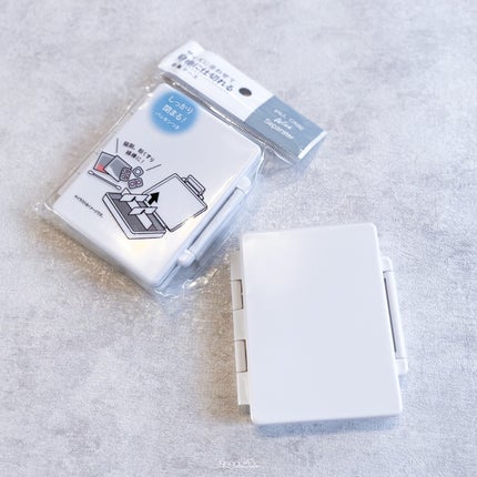 100均の『防湿ピルケース』がコンパクトな薬ケースでパッキン付きで仕切り付き！買てみた