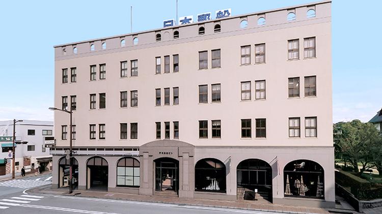 歴史的建造物の「横浜郵船ビル」を全面的に保存 地上21階、高さ約99mの「 仮称 横浜市中区海岸通計画」 2022年12月6日の状況 : 東京・大阪都心上空ヘリコプター遊覧飛行