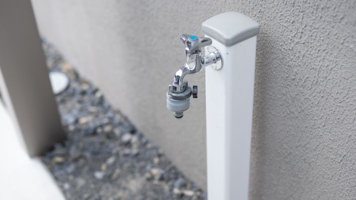 立水栓 おしゃれ 水道 庭 屋外 セット 蛇口 diy ユニット レヴウッドタイプ 補助蛇口配管なし 蛇口別売り