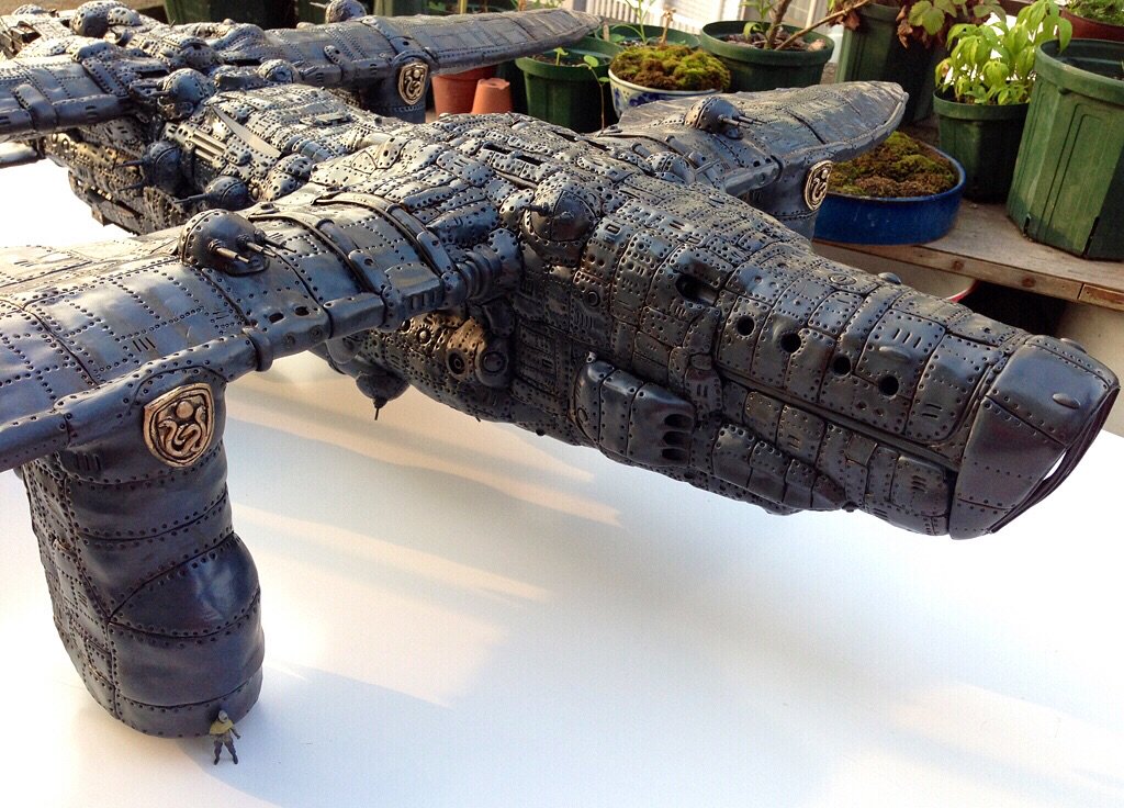 風の谷のナウシカ トルメキア装甲コルベット - YouTube