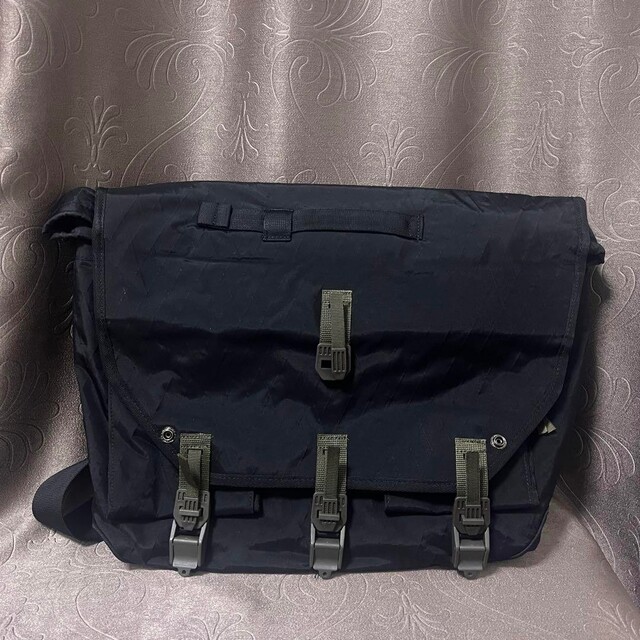 アクロニウム バッグ ACRONYM アクロニウム3A-5 メッセンジャーバッグ ショルダーバッグ ブラック中古品の販売