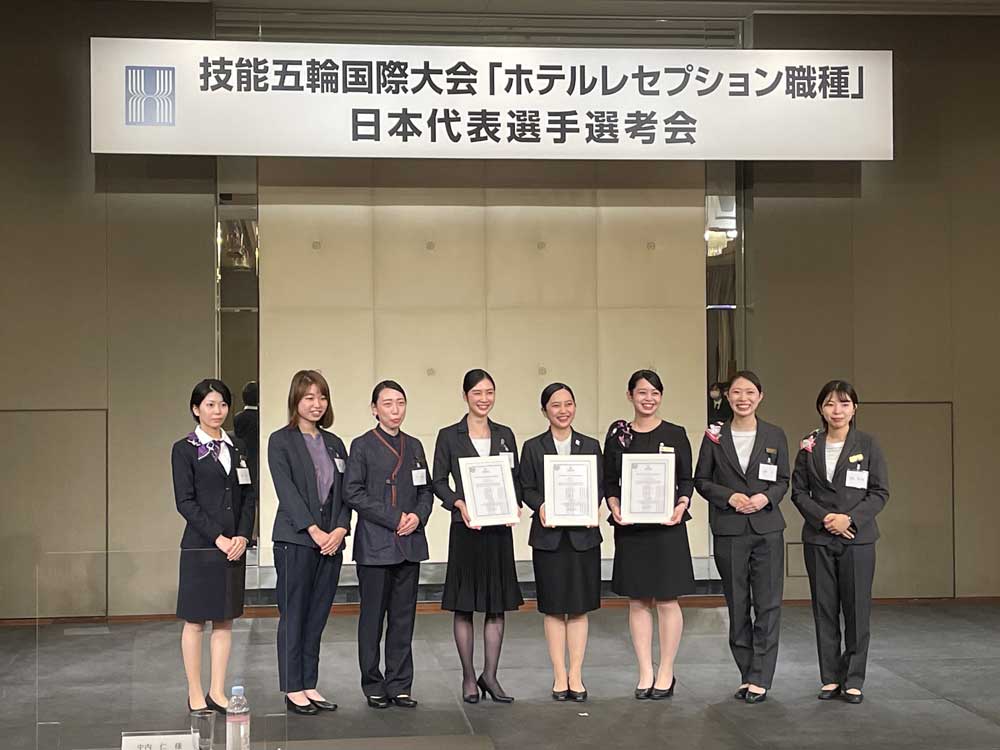 レストラン、ホテル、病院用の高級ホテルレセプションテーブルフロントデスクカウンター家具