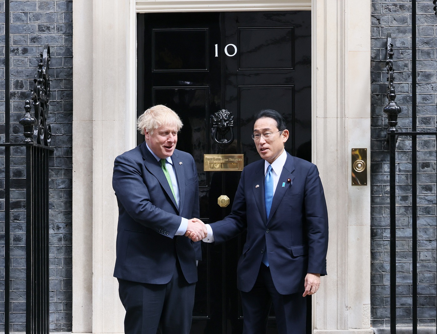 英首相官邸の猫ラリー、「ネズミ捕獲長」就任11年に 「毒舌」が人気 写真特集 ：東京新聞デジタル