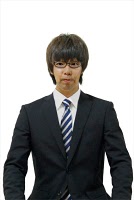 無料 証明写真・履歴書スーツ合成アプリ-Fotor