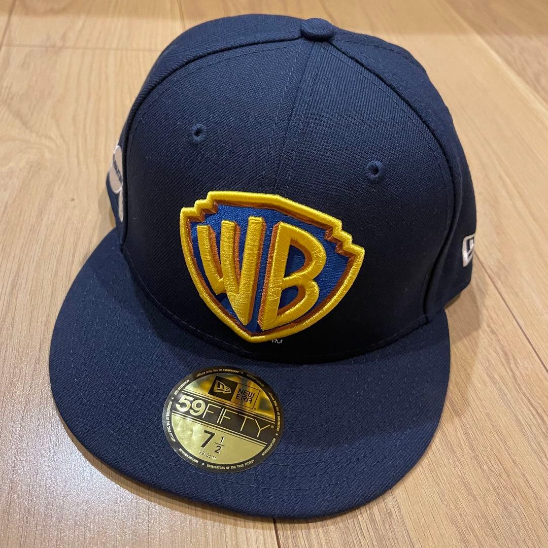 左から「東宝東和」「ワーナー・ブラザース」ロゴ - 東宝東和が米ワーナー・ブラザースの洋画作品を配給へ、2026年公開「嵐が丘」から画像ギャラリー1 3- 映画ナタリ