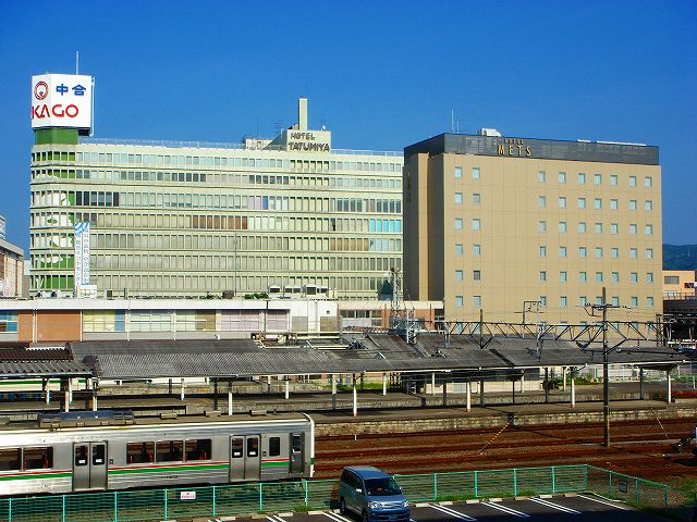 福島駅前通り 2004.3.21 2005.11.11