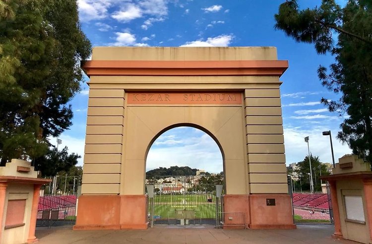 編集者コラム 第4回 ～ 学生目線でのリーバイス・スタジアムレポート ～