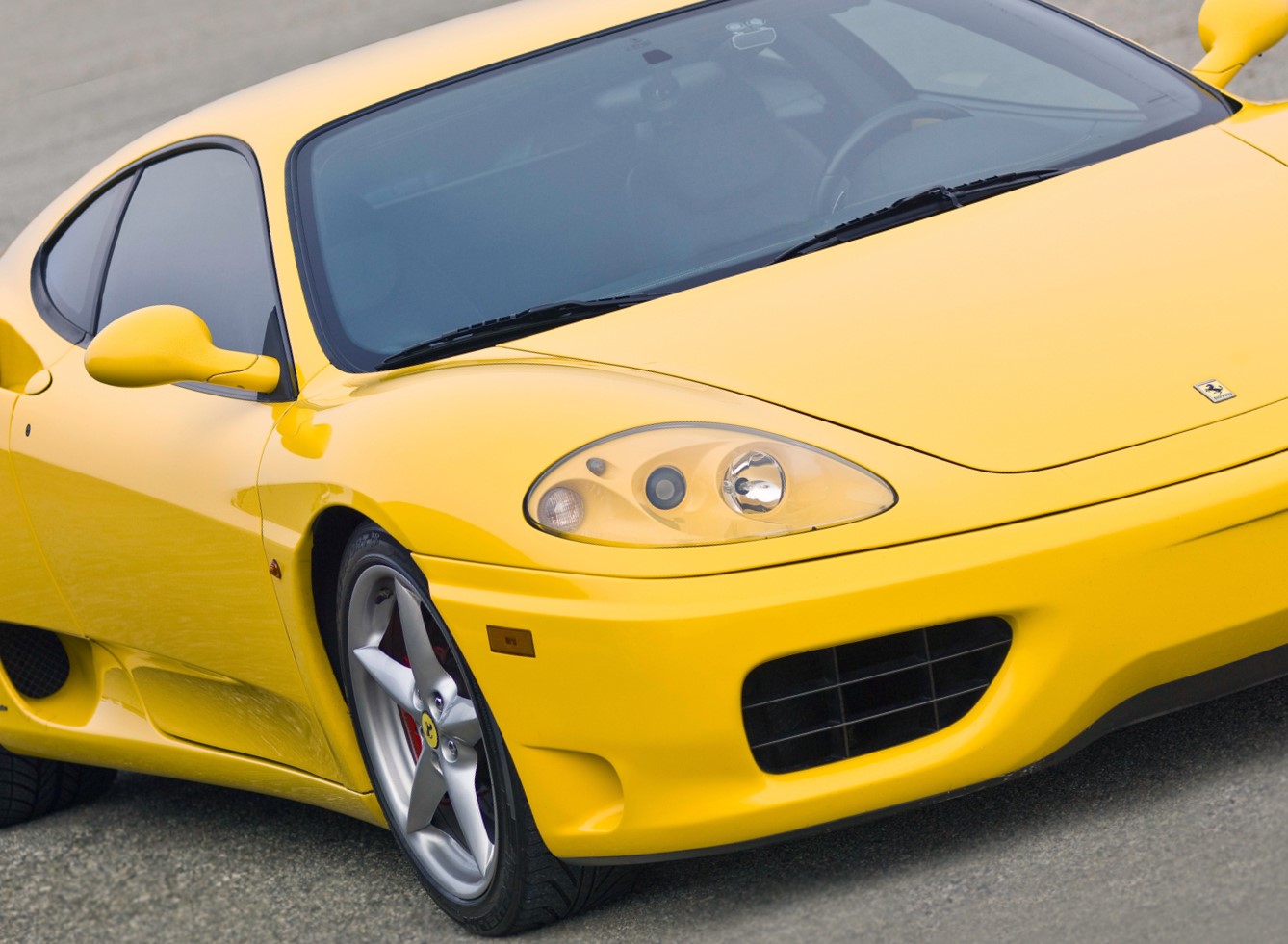 中古のスーパーカー 意外と買える！格安スーパーカー 15選自慢ティシスト