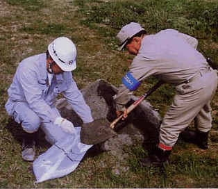 土嚢の作り方と積み方は水害シーズン前に知っておこう！自分で作る方法を解説便利屋七福神