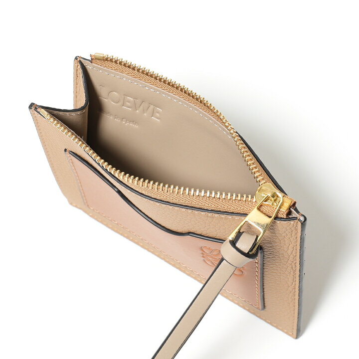LOEWE ロエベ カードケース フラグメントケース ロエベのフラグメントケースをレビュー！薄くて携帯性
