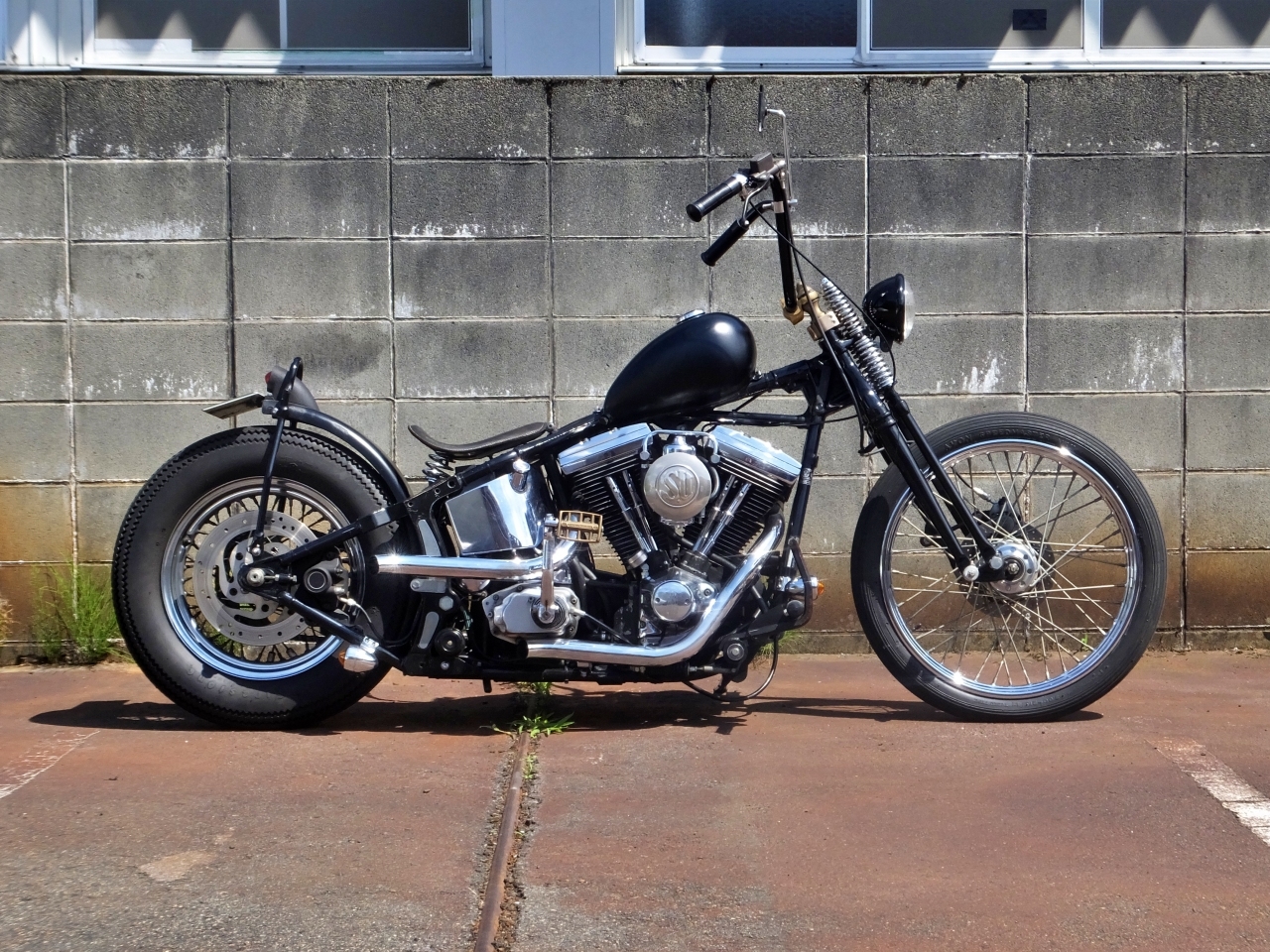 中古 ヴィンテージ VINTAGE 80s ハーレーダビッドソン HARLEY DAVIDSON ガール 両面プリント Tシャツ ホワイト M☆AA☆ メンズベクトル 古着250910 80s ビンテージ ハーレーダビッドソン ショベルヘッド 両面プリント Tシャツ XXL USA製80年代 ヴィンテージ