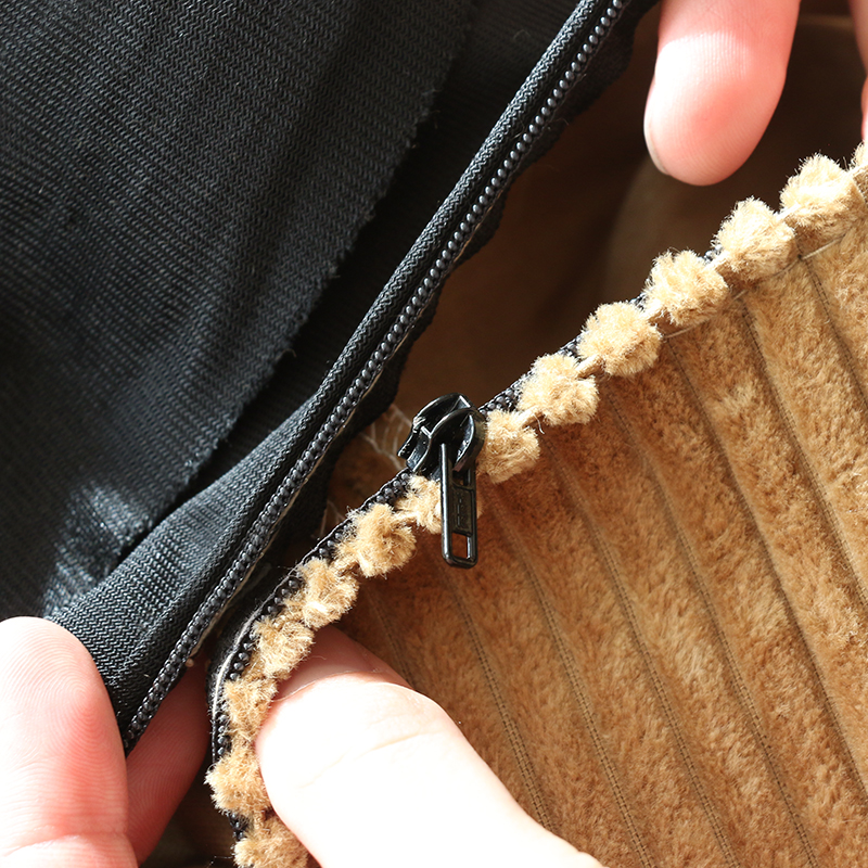 ファスナーが外れた！裁縫が苦手でも簡単にできる修理方法片方外れたミニマリストに憧れるぼし子のそれっぽい生活