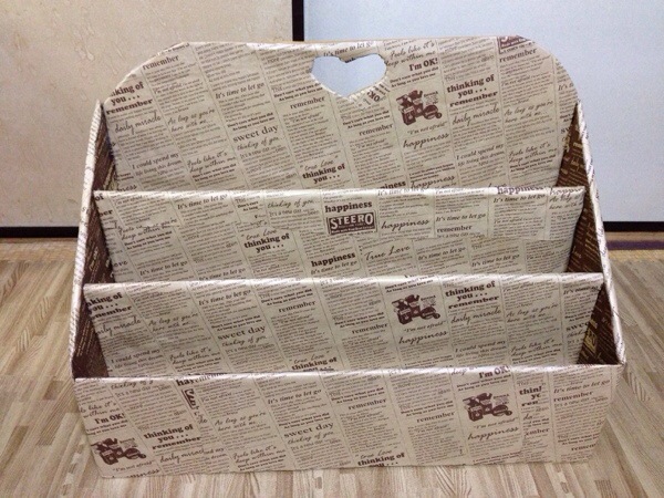 ダンボール本棚 & 絵本当選』