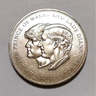 イギリス 硬貨デザイン一新 2008年 記念限定セット 全部で7点 全てゴールド 6点組み合わせてイギリス紋章 プルーフイギリス 王立造幣局発行発行証明書 木箱あり・化粧箱なし発行所世界のレア・アンティークコイン通販 - エッジーコイン