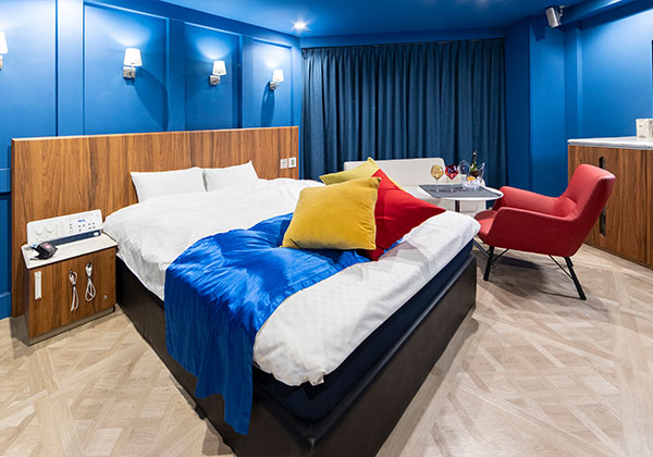 新宿のホテル・ラブホテルなら HOTEL COLORFUL P&AROOM PRICE